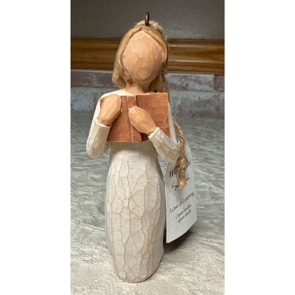 Willow Tree "Love Of Learning" Angel Ornament Figurine Carved Look Susan Lordi